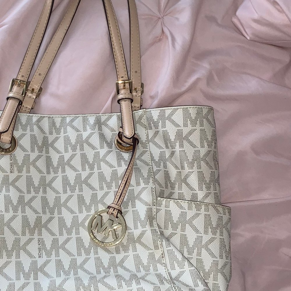 Michael Kors Neutral Shoulder Bag